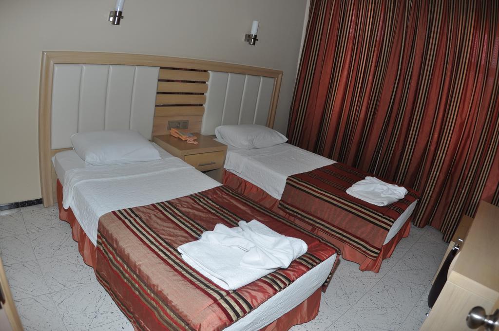 Candan Apart Marmaris Esterno foto